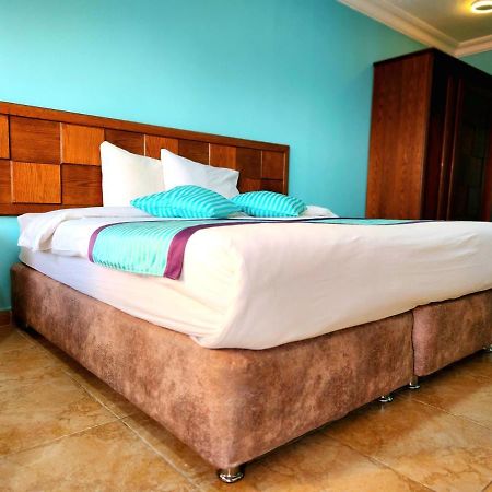 Front Line Heaven Hotel Al Burj Exterior photo